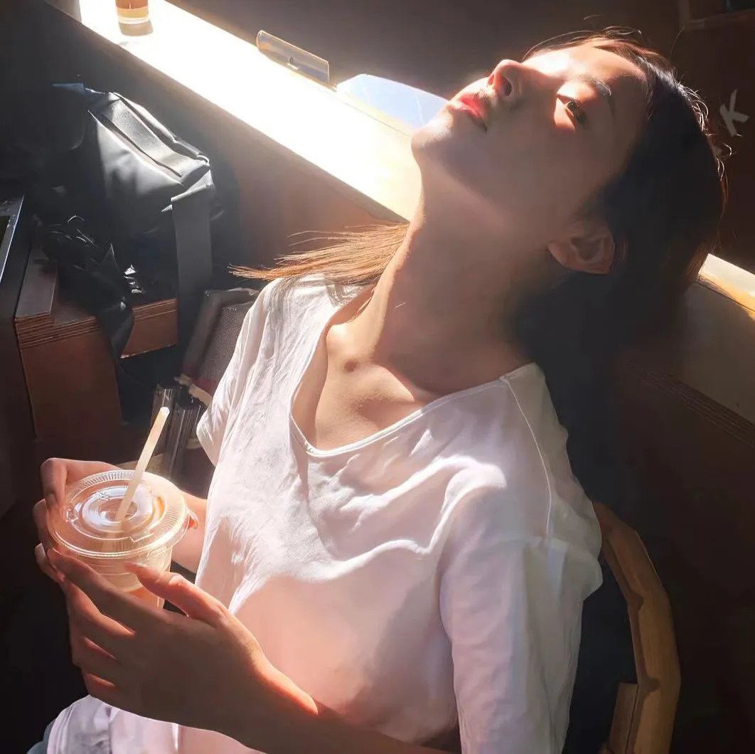 禁足少女罗曼史